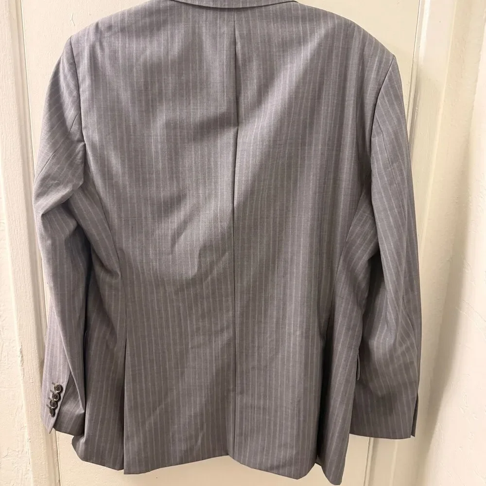 Hugo Boss 40R Men’s Suit Blazer Pinstripe Gray White